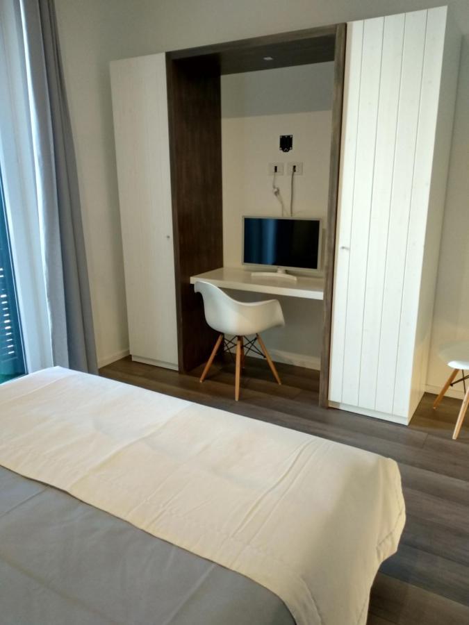 Dimora Mefite-Camere Con Bagno Privato E Self Check-In Matera Eksteriør billede
