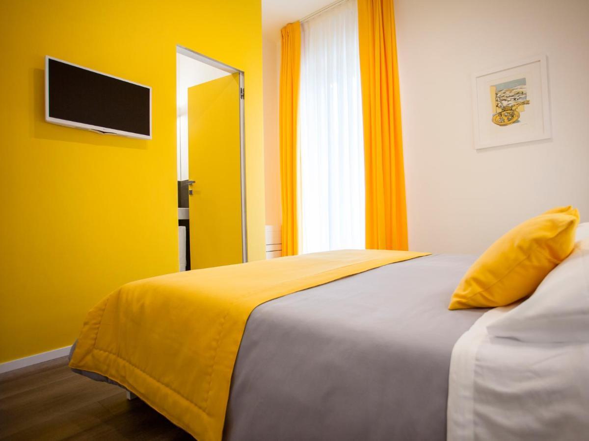 Dimora Mefite-Camere Con Bagno Privato E Self Check-In Matera Eksteriør billede