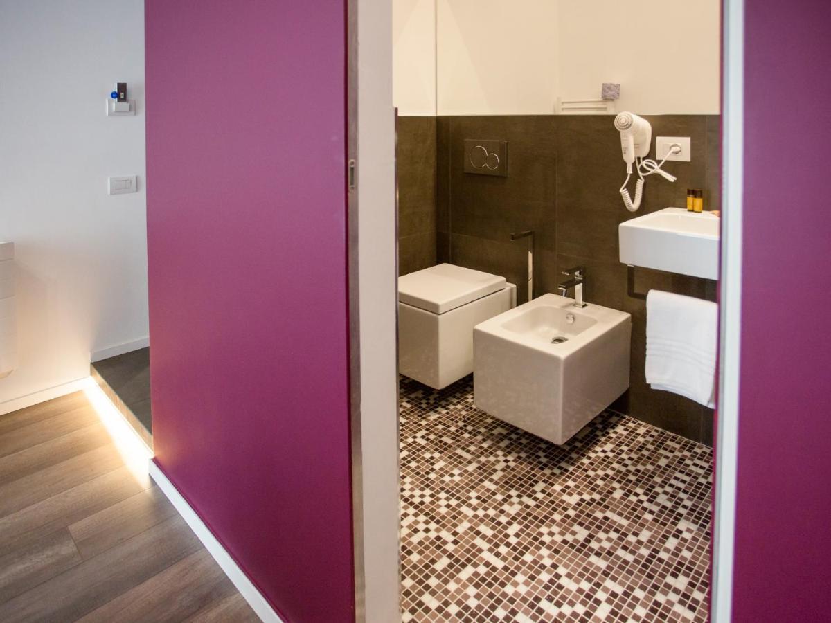 Dimora Mefite-Camere Con Bagno Privato E Self Check-In Matera Eksteriør billede