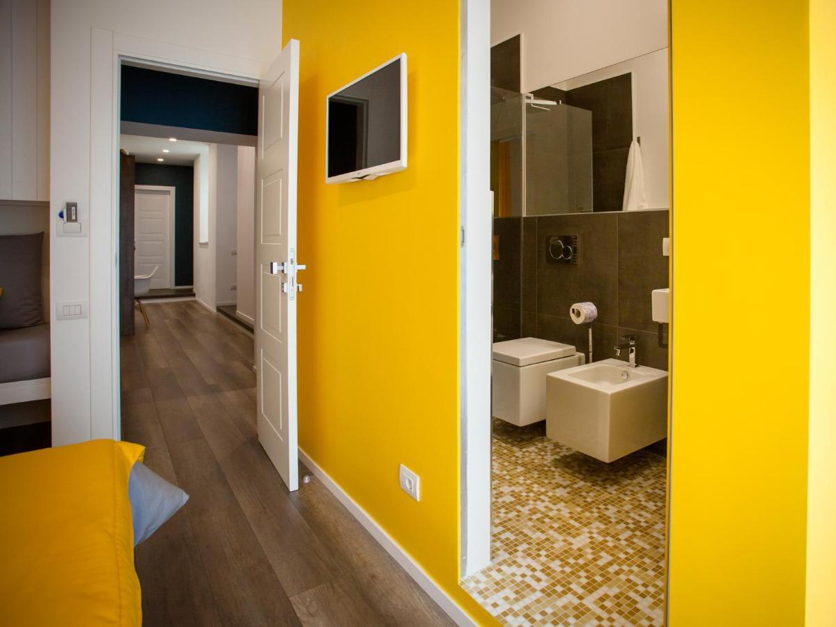 Dimora Mefite-Camere Con Bagno Privato E Self Check-In Matera Eksteriør billede